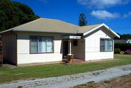 King Island TAS Lennox Head Accommodation