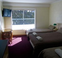 Falls Creek Hotel - Lennox Head Accommodation