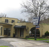 Riverbank Park Motel - Lennox Head Accommodation