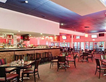 The Statesman Hotel - Lennox Head Accommodation 2