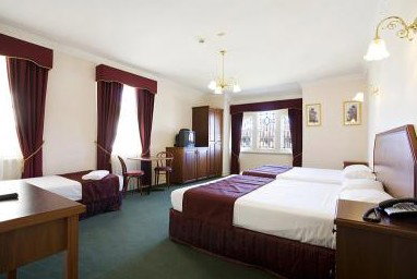 Palais Royale - Lennox Head Accommodation 3