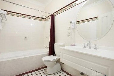 Palais Royale - Lennox Head Accommodation 4