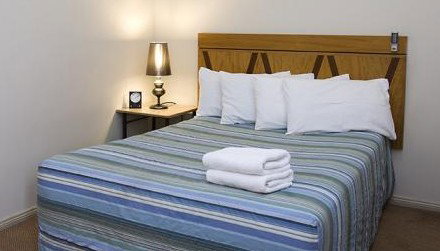 High Cross Park Lodge - Lennox Head Accommodation 4