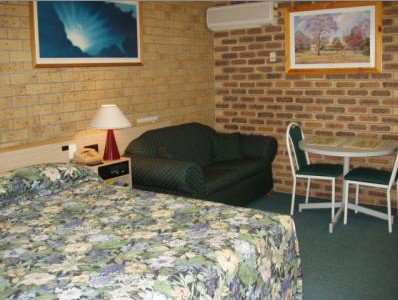 A Settlers Motor Inn - Lennox Head Accommodation 3
