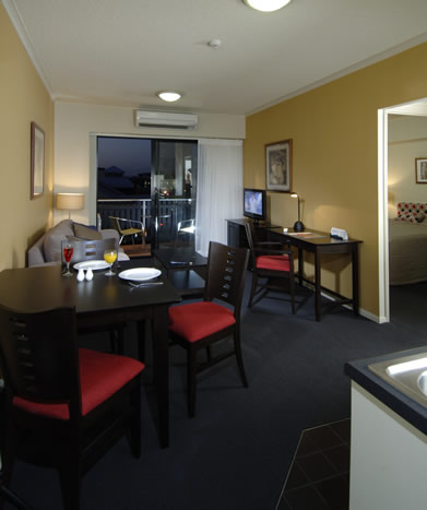 Central Brunswick Apartment Hotel - Lennox Head Accommodation 2