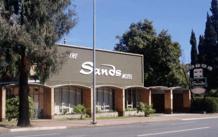 The Sands Motel - Lennox Head Accommodation