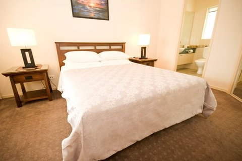 Trinity Waters Apartments - Lennox Head Accommodation 4