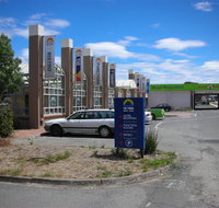 Waurn Ponds Hotel - Lennox Head Accommodation