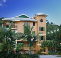 Martinique On Macrossan - Lennox Head Accommodation