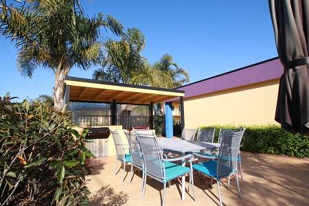 Nautilus Apartments Merimbula - Lennox Head Accommodation 1