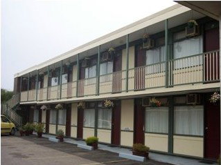 Beach Motor Inn - Lennox Head Accommodation 1