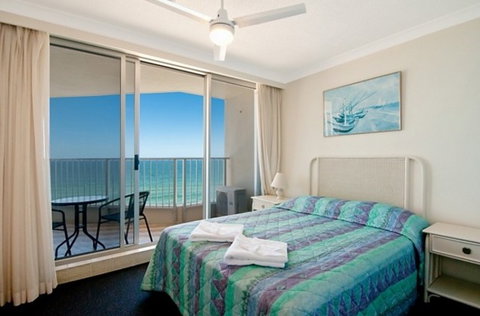 Beachside Tower - Lennox Head Accommodation 1