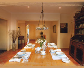 Ellis B And B - Lennox Head Accommodation 1