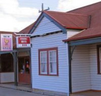 Benambra Hotel - Lennox Head Accommodation