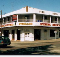 Pier Hotel - Lennox Head Accommodation