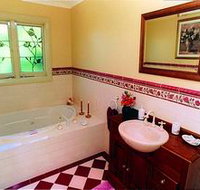 Frieda's Cottage - Lennox Head Accommodation