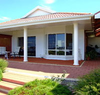 Close Encounters Bed and Breakfast - Lennox Head Accommodation