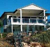 Top Deck Cliff House - Lennox Head Accommodation