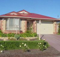 Lakeside Getaway - Lennox Head Accommodation