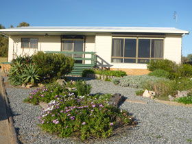 Oaklands Beach House - Lennox Head Accommodation 0