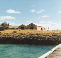 Mt Dutton Bay Woolshed Hostel - Lennox Head Accommodation