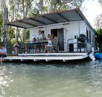 The Murray Dream Self Contained Moored Houseboat - Lennox Head Accommodation