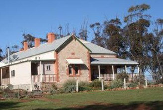 Peggy's Retreat - Lennox Head Accommodation 1