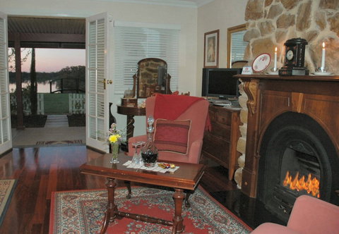 Paringa House B&B Stone Cottages - Lennox Head Accommodation 6
