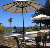 Anchorage at Victor Harbor Seafront Hotel - Lennox Head Accommodation