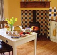 Linfield Cottage - Lennox Head Accommodation