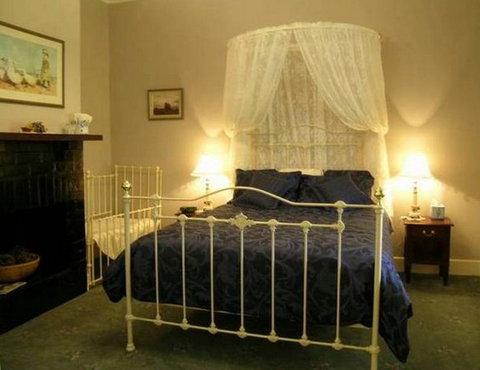 Linfield Cottage - Lennox Head Accommodation 4