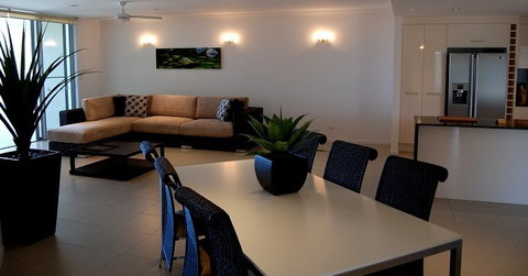 Vue Apartments Trinity Beach - Lennox Head Accommodation 4