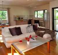Misty Mountains Tropical Rainforest Romantic Retreat - Lennox Head Accommodation
