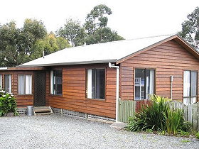 Ebb Tide Guest House - Lennox Head Accommodation 0
