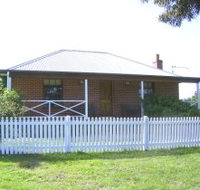 Miranda Cottage - Lennox Head Accommodation