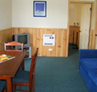 Driftwood Strahan Villas - Lennox Head Accommodation