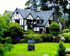 Fox And Hounds Inn - Lennox Head Accommodation 0