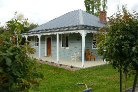 Westeria Cottage - Lennox Head Accommodation 0
