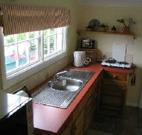 Groombridge Cottage - Lennox Head Accommodation