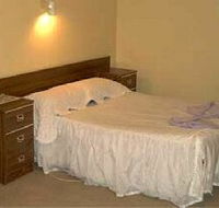 Midlands Hotel - Lennox Head Accommodation