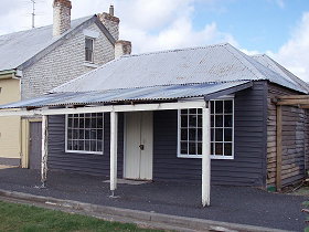Elm Corner Cafe And Accommodation - Lennox Head Accommodation 0