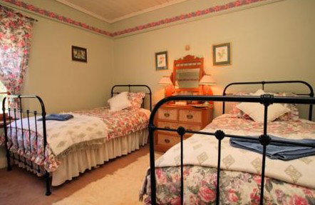 Wilmot Arms Inn - Lennox Head Accommodation 5