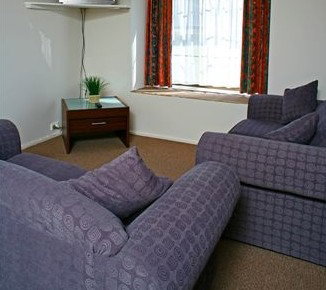 Fox And Hounds Inn - Lennox Head Accommodation 2