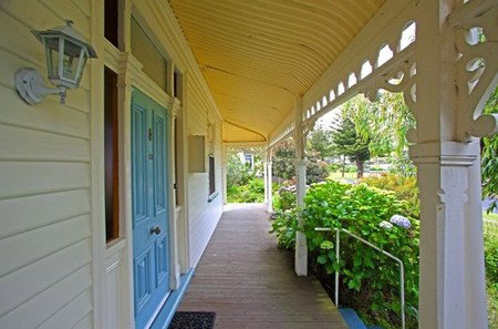 Estowen House - Lennox Head Accommodation 4