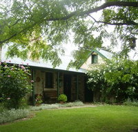 Laurel Cottage - Lennox Head Accommodation