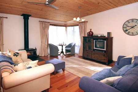 Ebb Tide Guest House - Lennox Head Accommodation 1