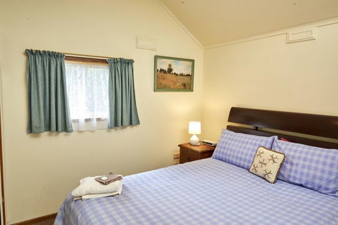 Bristol House Accommodation - Lennox Head Accommodation 0