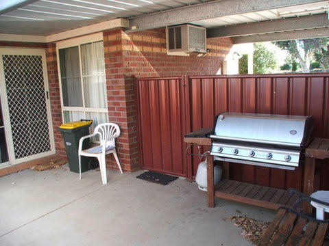 Bristol House Accommodation - Lennox Head Accommodation 5