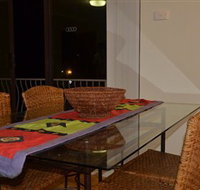 Mollymook Sunrise Holiday Apartment - Lennox Head Accommodation
