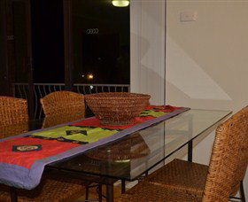 Mollymook Sunrise Holiday Apartment - Lennox Head Accommodation 0